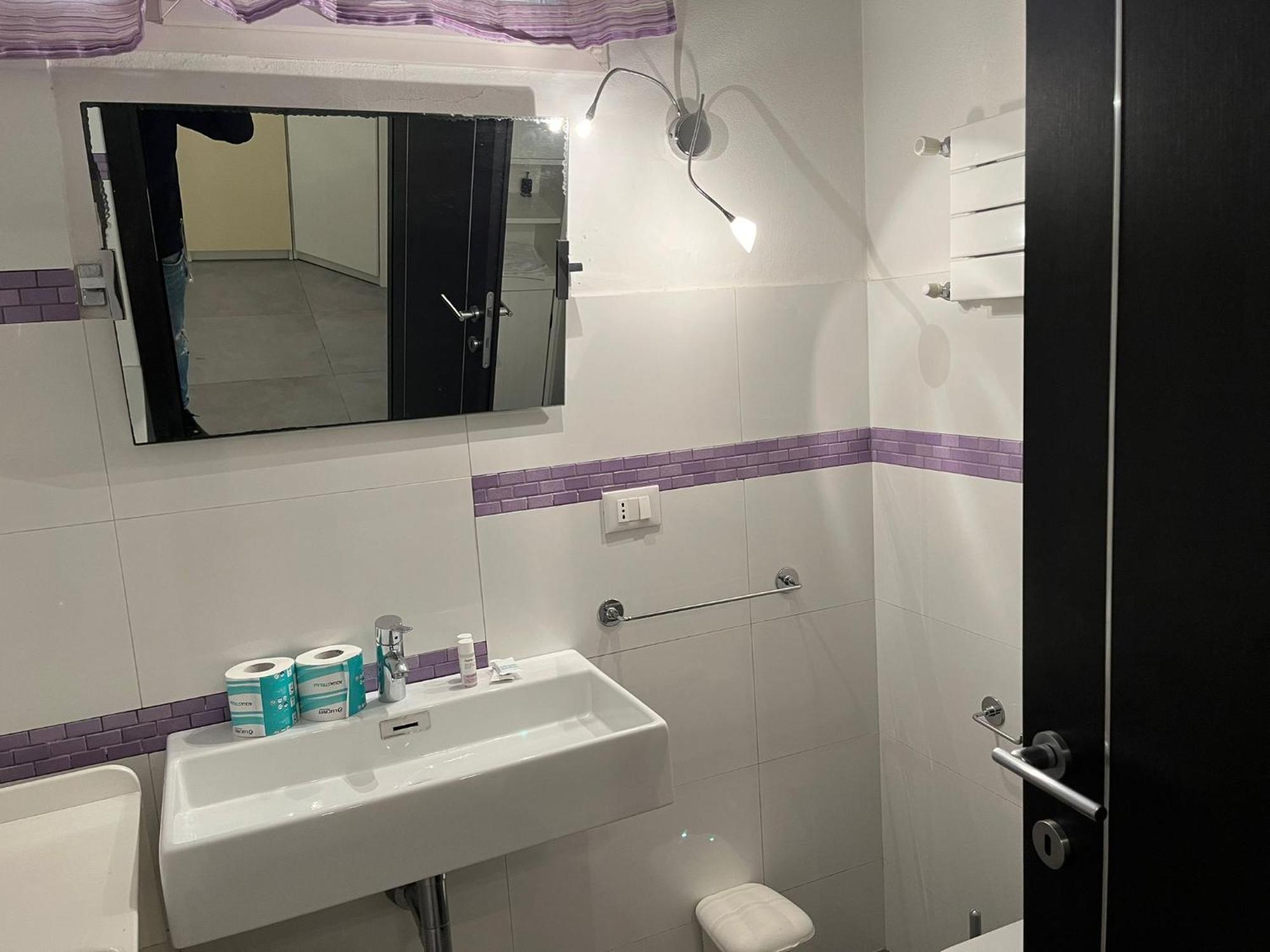 Apartamento Exquisite 2br Nearby Borgo San Frediano *